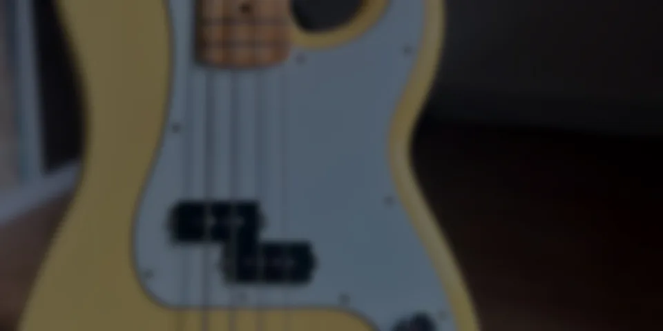 Onze 5 stappen om je basgitaar perfect af te stellen